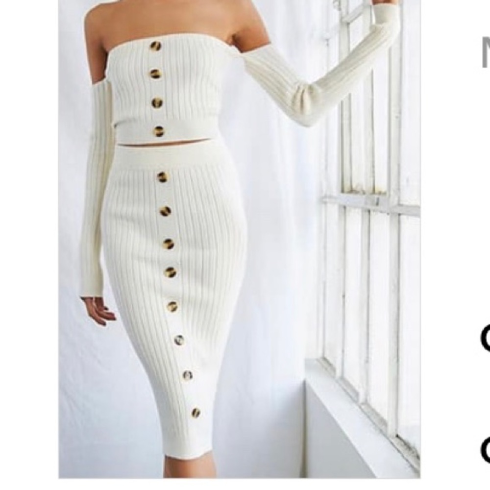 Forever 21 - Mock Button Top & Skirt Set 🔥🔥